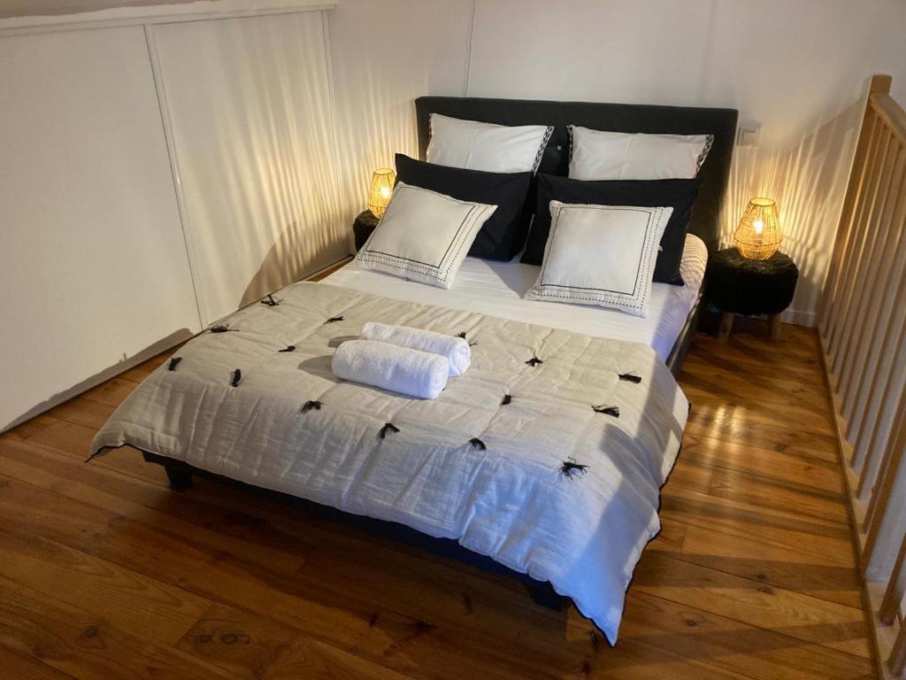 Appartement De Charme Centre กูลิอูร์ ภายนอก รูปภาพ