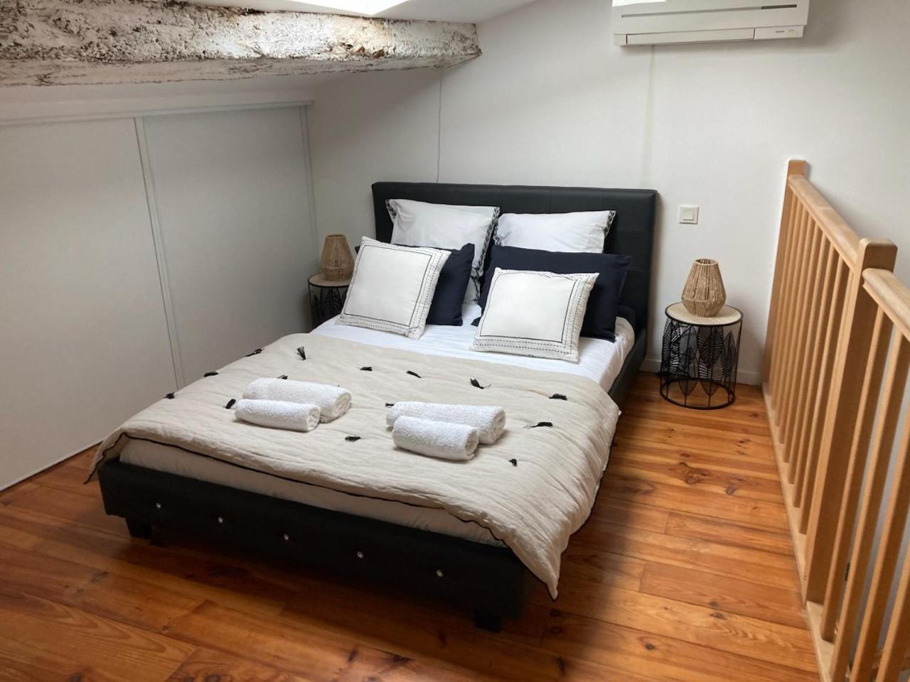 Appartement De Charme Centre กูลิอูร์ ภายนอก รูปภาพ
